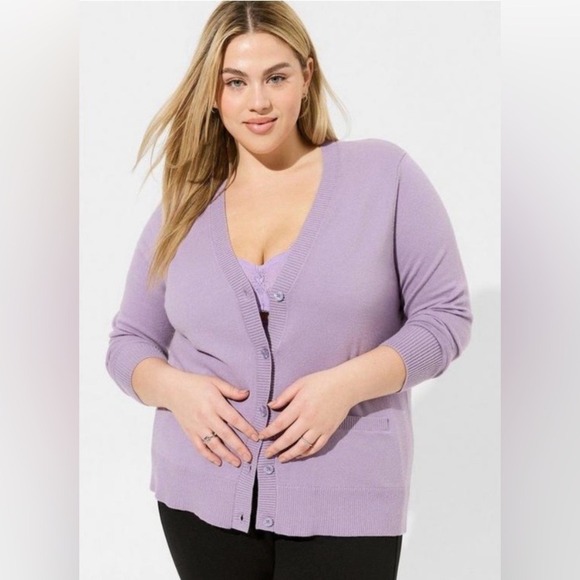 torrid Sweaters - NWT Torrid Everyday Soft V-Neck Pocket Cardigan Sweater 4X